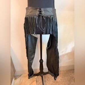 Universal Riders Black leather fringe chaps lace up back silver buckle